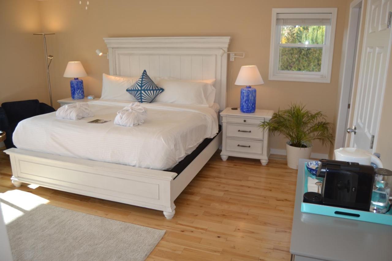 ווסט קלונה Salish B&B And Spa מראה חיצוני תמונה
