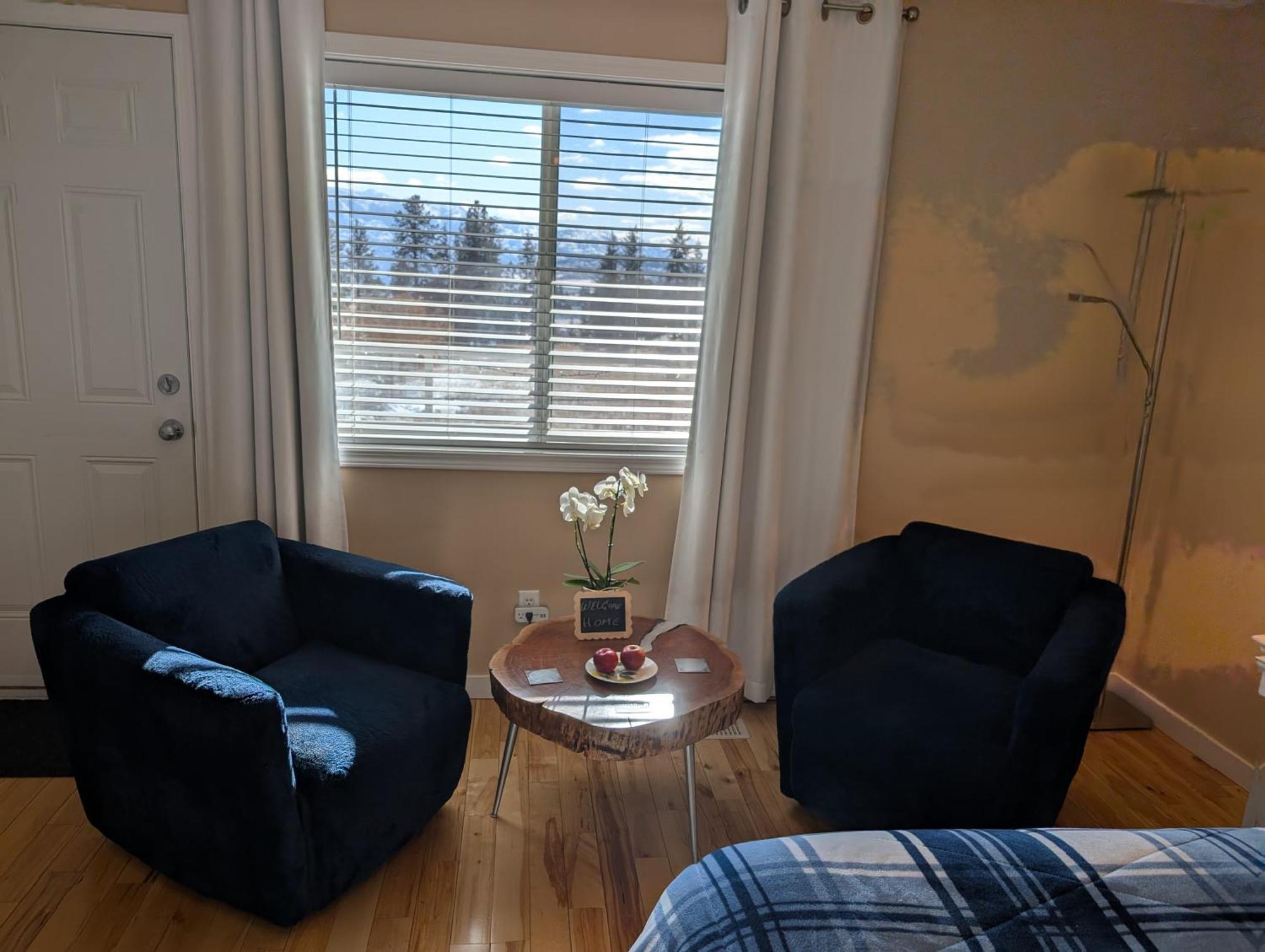 ווסט קלונה Salish B&B And Spa מראה חיצוני תמונה